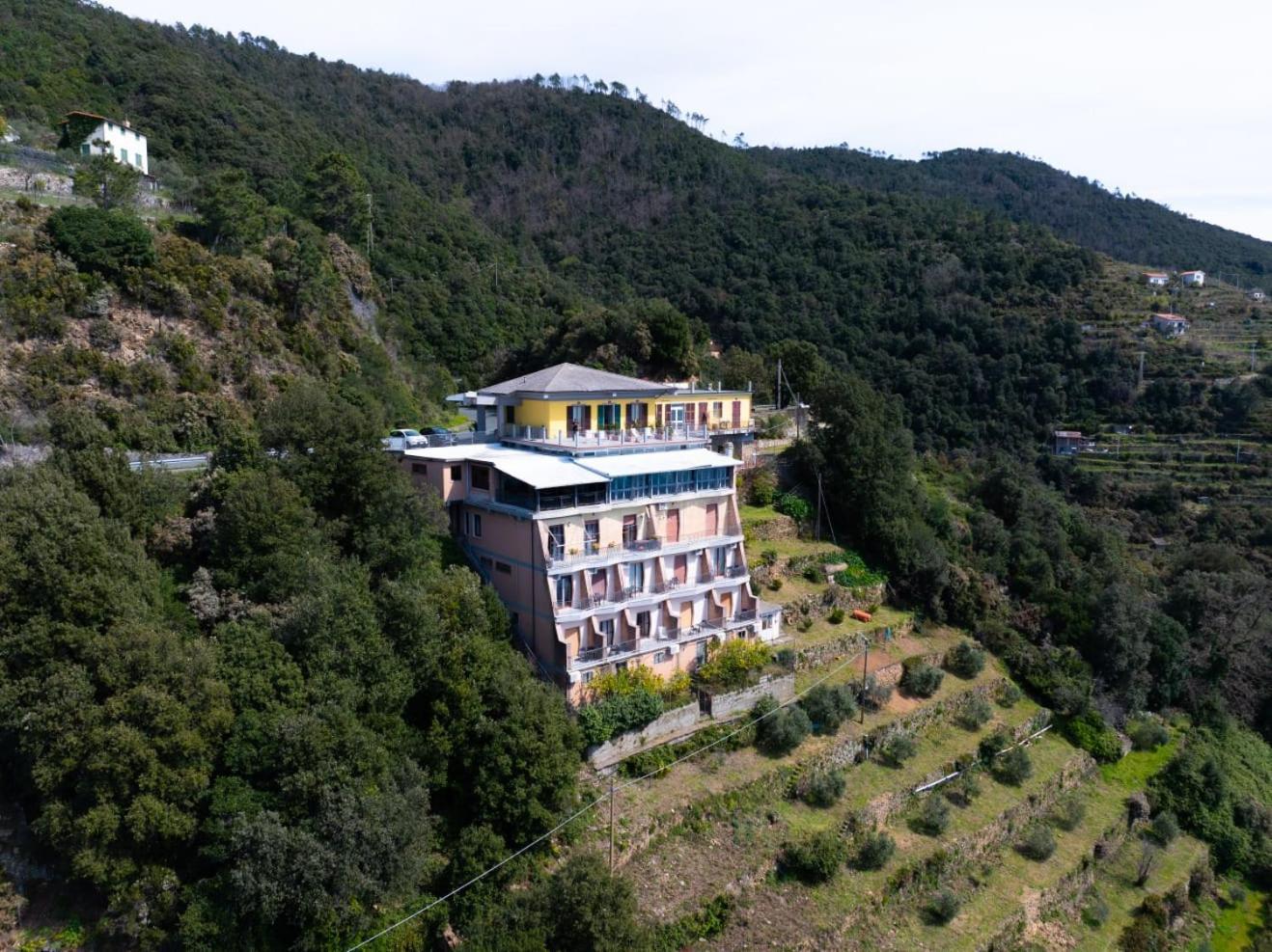 Hotel Due Gemelli ริโอมัจโจเร ภายนอก รูปภาพ