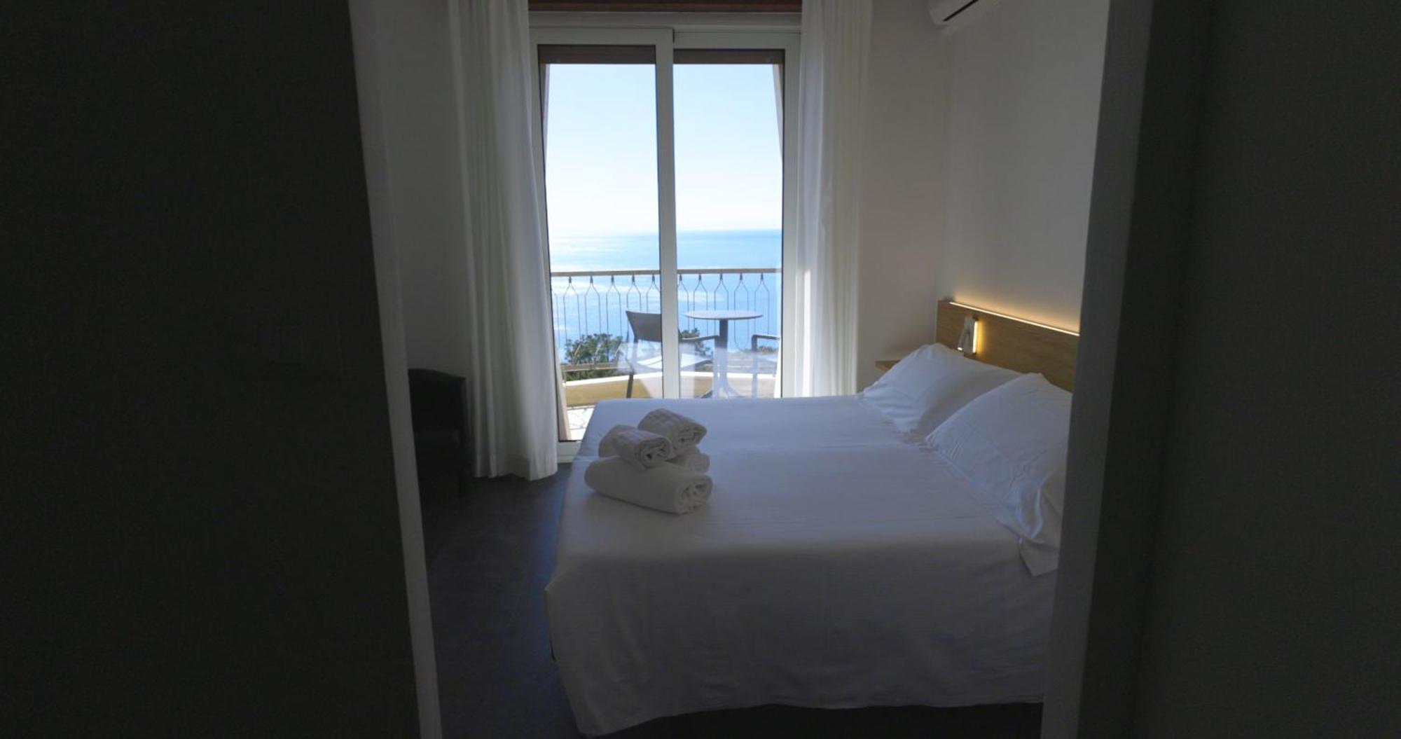 Hotel Due Gemelli ริโอมัจโจเร ภายนอก รูปภาพ